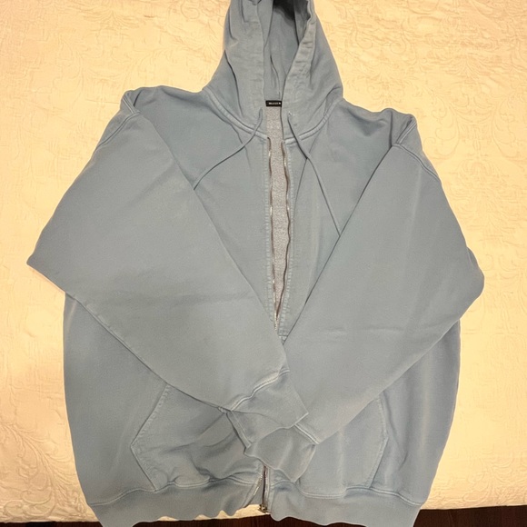 Brandy Melville Oversized Jacket/Hoodie - Picture 2 of 6